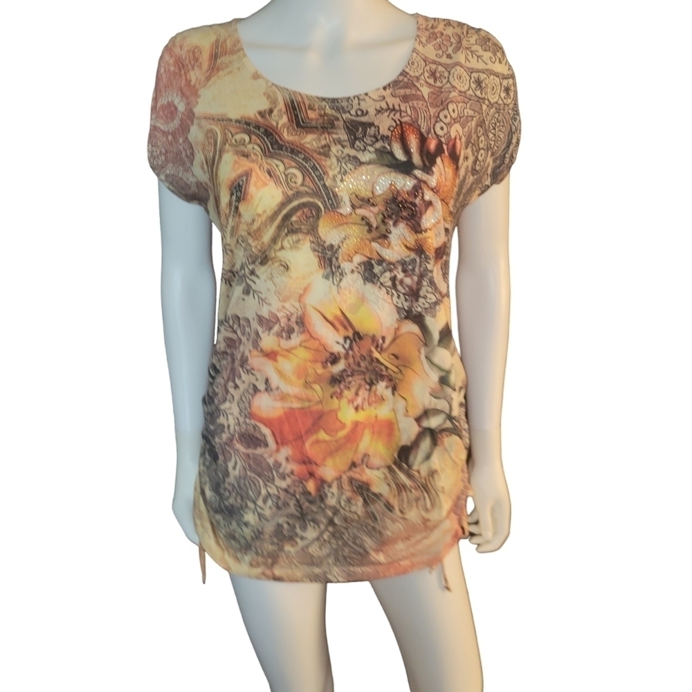 B.L.E.U. Tee Shirt Yellow Metallic pieces S